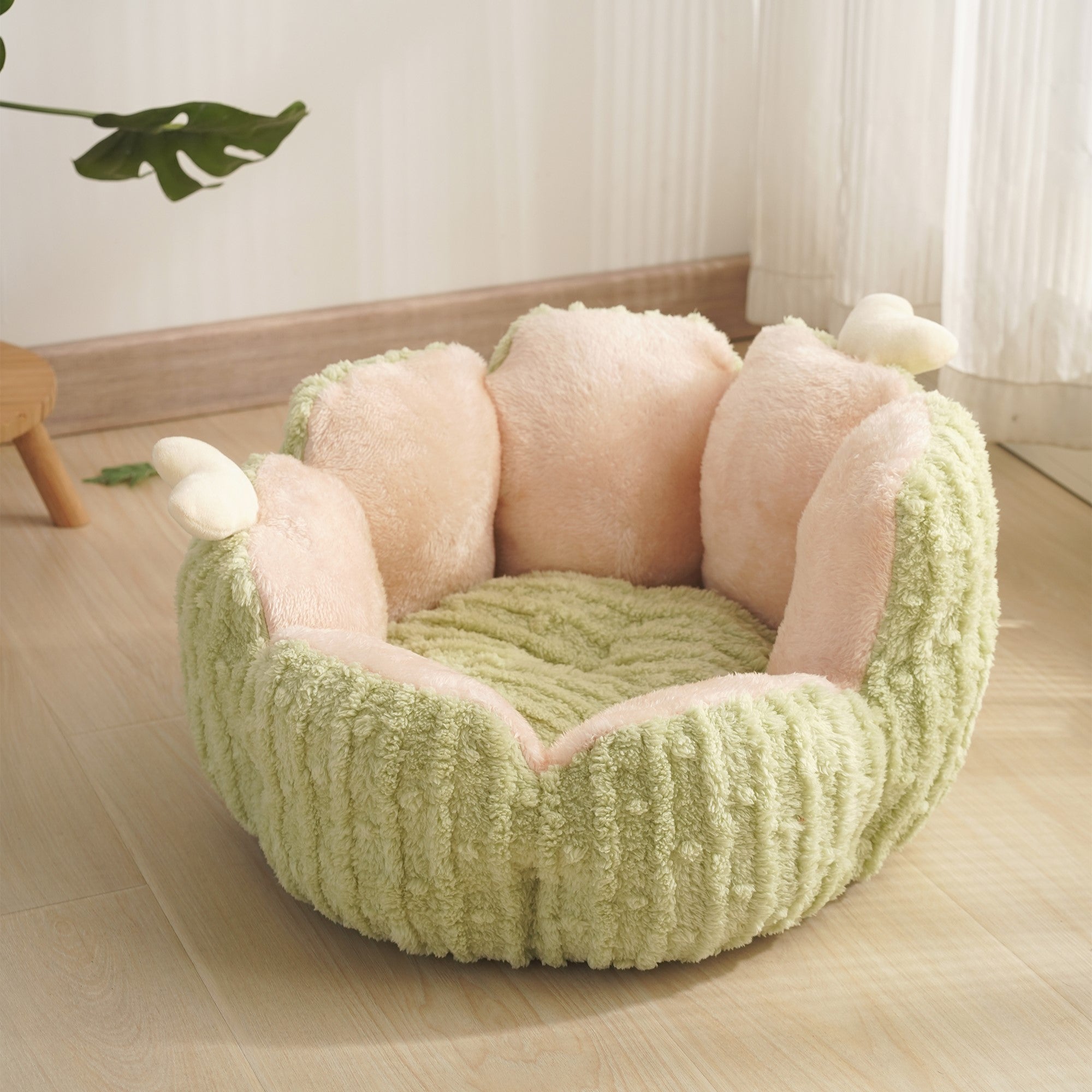 Fairela Pet Cactus Plush Dog & Cat Bed