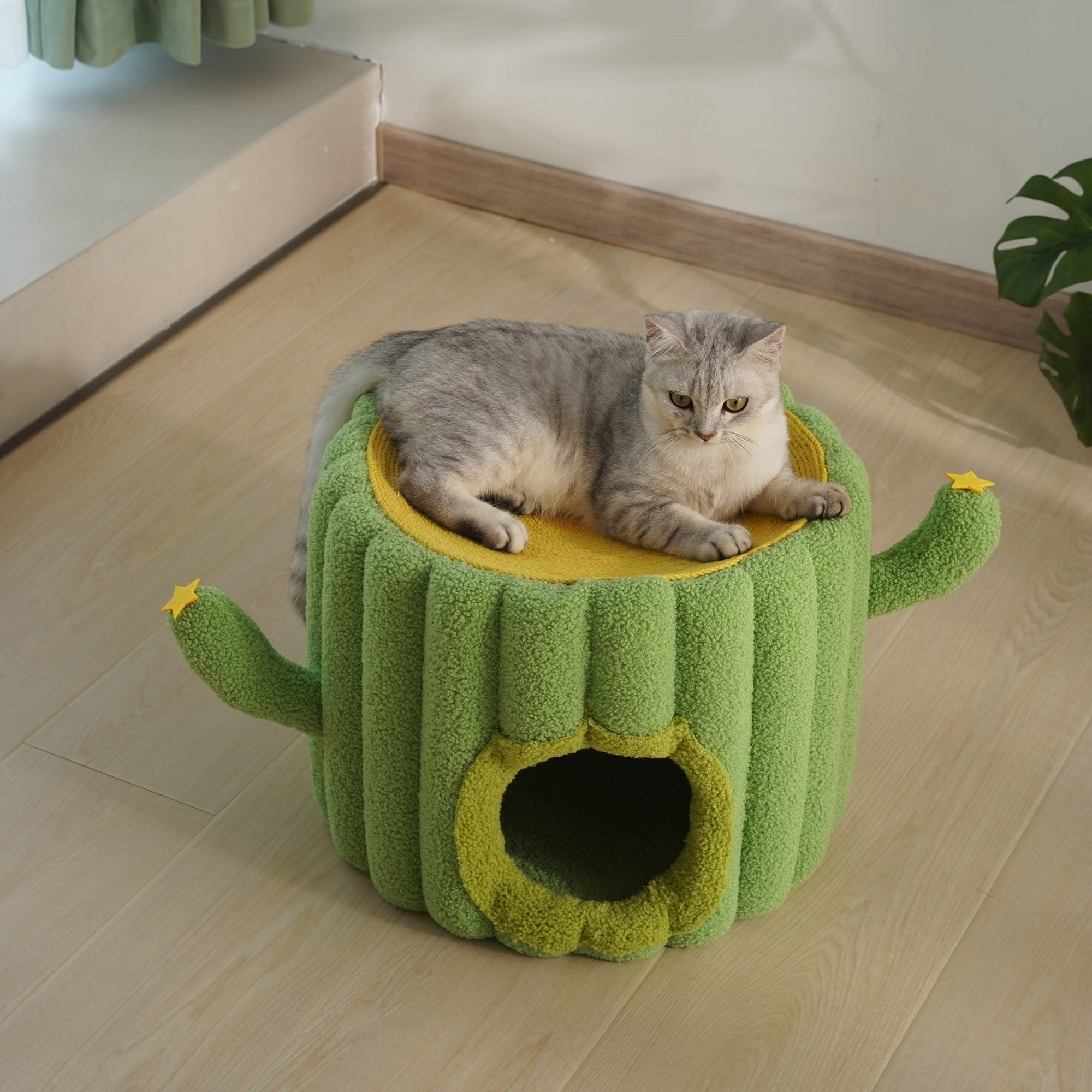 Fairela Pet Cactus 12.8-in Fleece Sisal Barrel Cat Condo, Green/Yellow