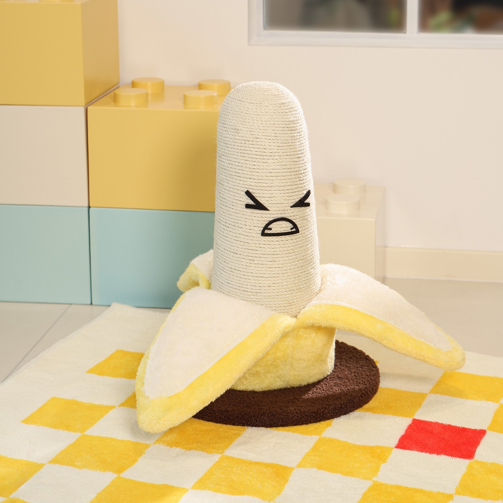 Fairela Pet Banana 17.3-in Hemp Cat Scratching Post, White/Yellow